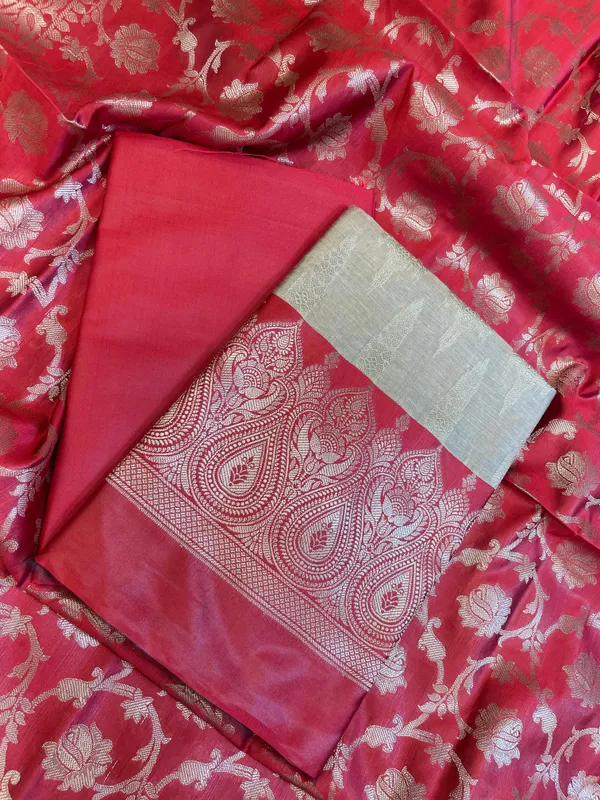 Beige_Art_Silk_Floral_Zari_Booti_Contrast_Banarasi_Suit_with_Red_Dupatta_625AJ_TPT44