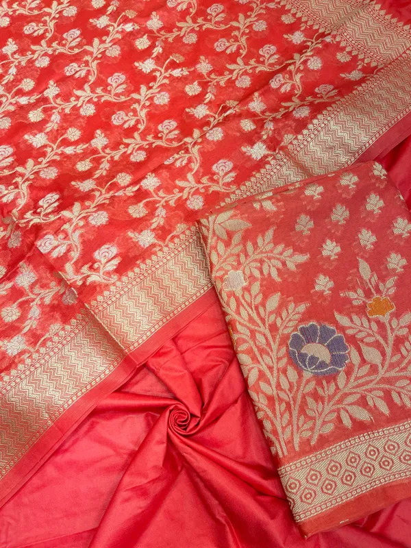 Humairah_Peach_Semi_Georgette_Floral_Ikkat_Mina_Border_3_pcs_Suit_Set_with_Plain_Bottom_and_Floral_Zari_Jaal_Peach_Dupatta