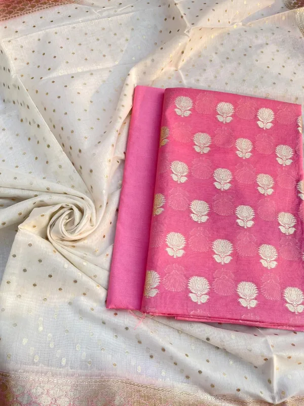 Pink_Mercerised_Lorex_Weave_Booti_With_Off-White_Dupatta_Banarasi_3_Pcs_Suit_Set_Skl_Pml3