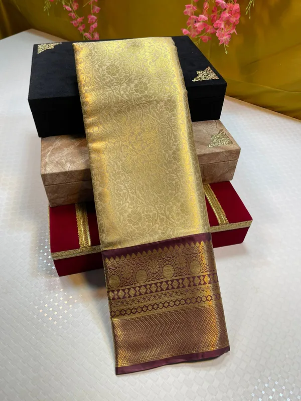 Light_Gold_Semi_Kanchi_Silk_Contrast_Brown_Border_Banarasi_Saree_MS_SK18