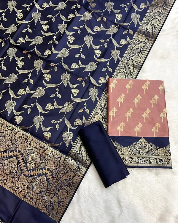 Light_Purple_Katan_Silk_Floral_Zari_Booti_Contrast_Navy_Blue_Daman_Banarasi_Suit_with_Navy_Blue_Zari_Jaal_Dupatta_1050ASG_BS3