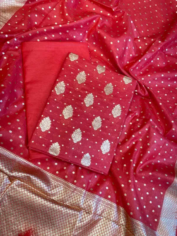 Red_Pure_Cotton_Self_Design_Banarasi_3_pcs_Suit_Set_13IM_PCSD8
