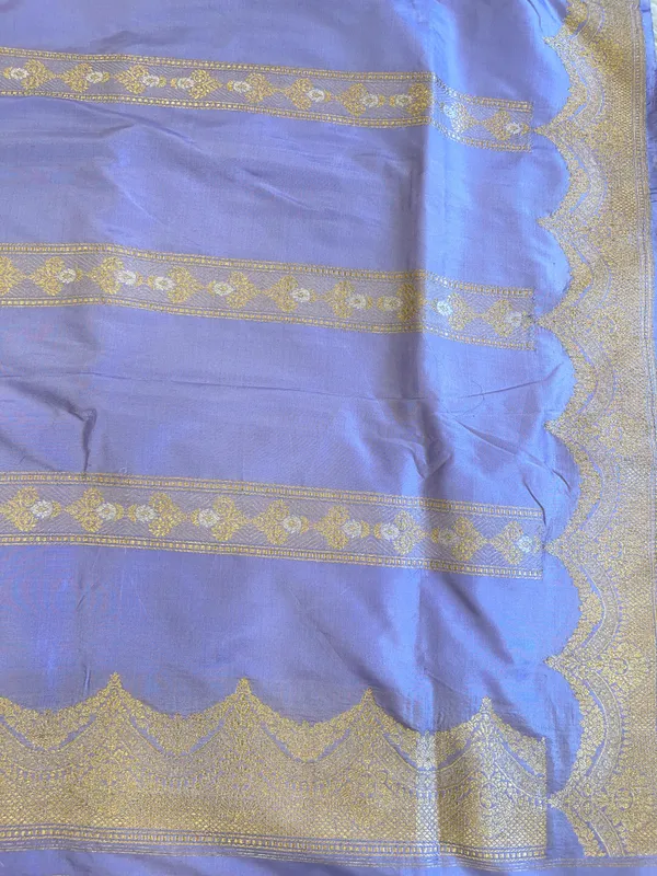 Pure_Handloom_Sky_Blue_Katan_Silk_Silver_Zari_Booti_Katan_Silk_Kadhwa_Banarasi_3_pcs_Suit_Set_14000PR_KS4