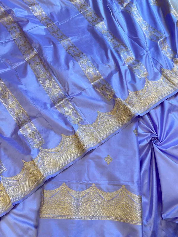 Pure_Handloom_Sky_Blue_Katan_Silk_Silver_Zari_Booti_Katan_Silk_Kadhwa_Banarasi_3_pcs_Suit_Set_14000PR_KS4
