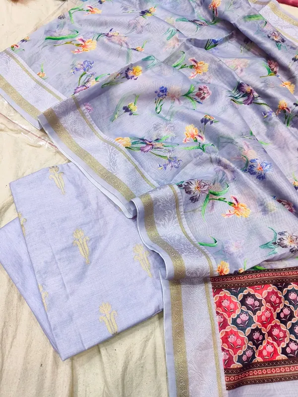 Lavander_Pure_Mercerised_Zari_Booti_with_Digital_Print_Dupatta_Banarasi_Suit_1100SKL_PMD5