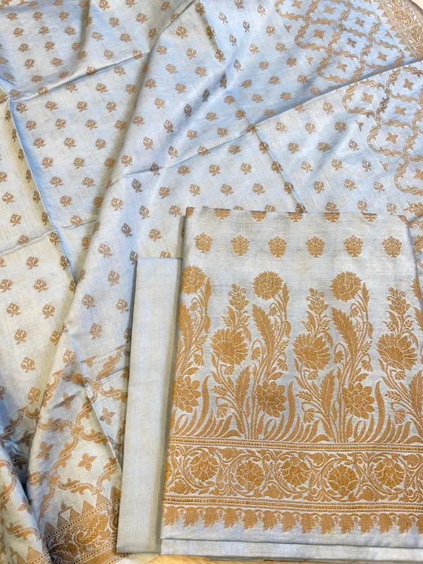 Light_Blue_Cotton_Dyable_Floral_Resham_Zari_Booti_Banarasi_Suit_10SHL_CD4