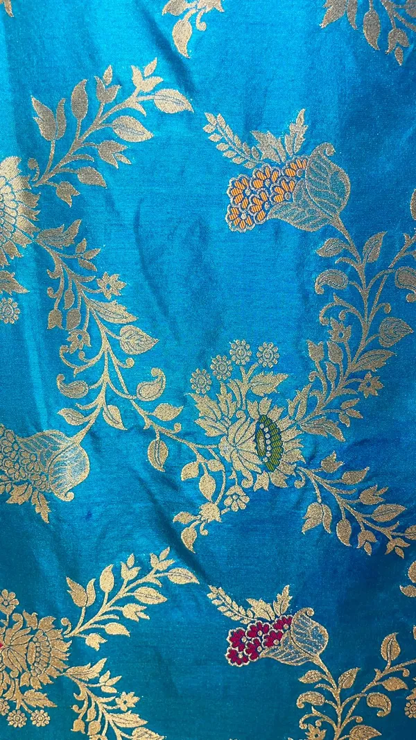 Humairah_Presents_Sky_Blue_Dupion_Silk_Floral_Mina_Zari_Jaal_with_Contrast_Magenta_Paithani_Mina_Zari_Pallu_Zari_Border_and_Magenta_Blouse