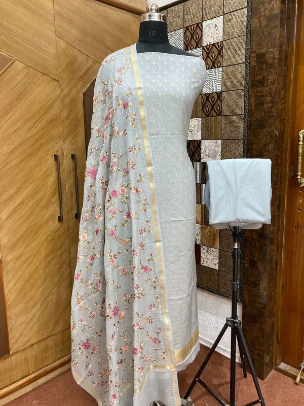 Grey_Mercerise_Cotton_Chunri_Booti_with_Kota_check_Embroidery_Jaal_Dupatta_11SKL_PME14