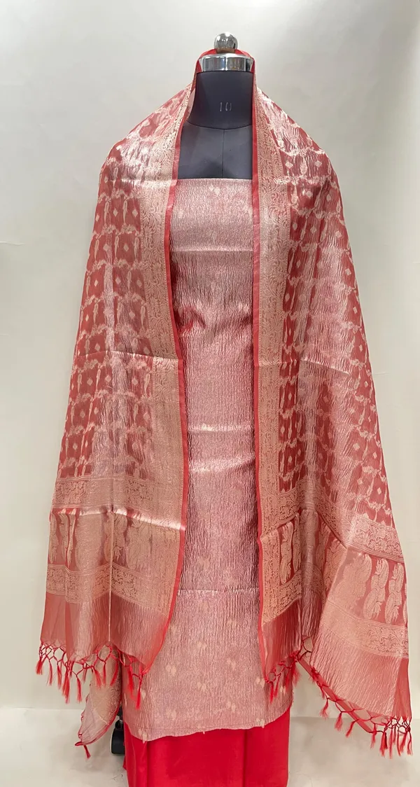 Humairah_Red_Crush_Tissue_Floral_Zari_Booti_3_pcs_Suit_Set_with_Plain_Bottom_and_Floral_Zari_Checkered_Booti_Red_Dupatta