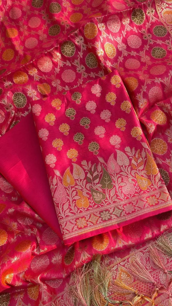 Dark_Pink_Chiniya_Dyable_Kota_Tilfi_Meena_Resham_Work_with_Multicolor_Jaal_Dupatta_975AJ_CS1