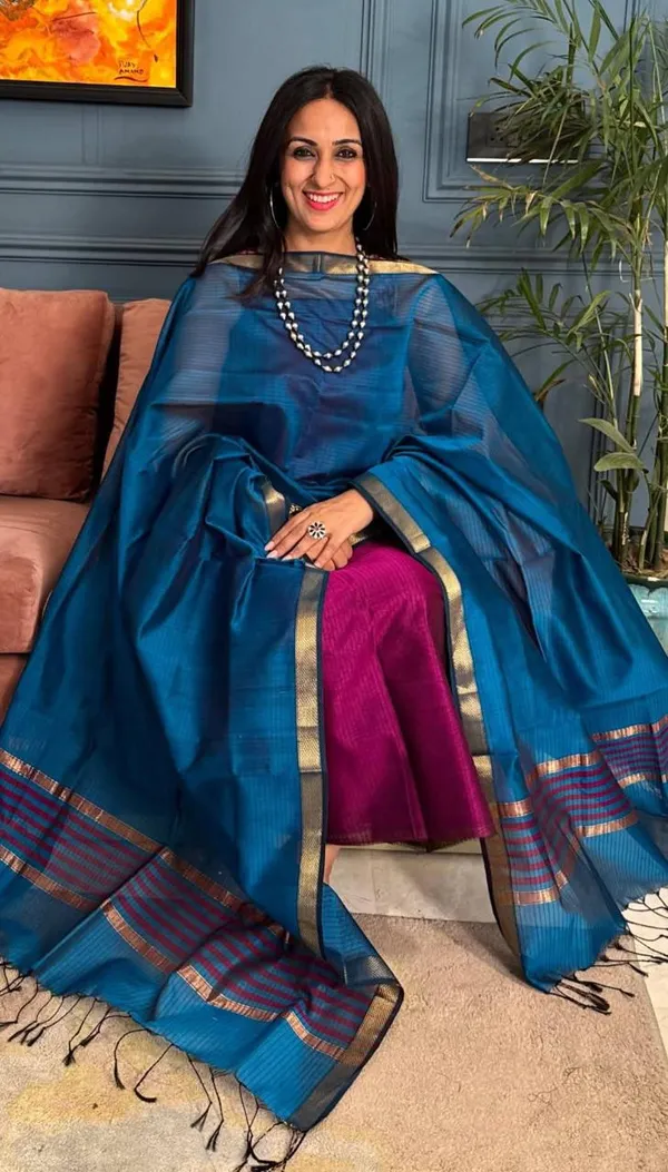 Magenta_Cotton_Silk_Banarasi_Suit_with_Contrast_Blue_Bottom_&_Zari_Patti_Dupatta_600SKL_CS25