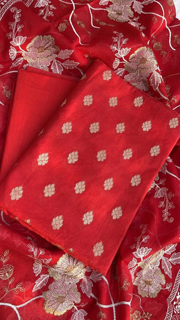 Pure_Mercerized_Red_Floral_Booti_Banarasi_Suit_with_Heavy_Thread_work_Jaal_Dupatta_1250SKL_PME3