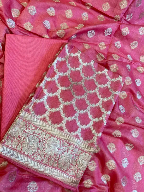 Peach_Pure_Cotton_Dyable_Zari_Geometrical_Jaal_Banarasi_Suit_11IM_PCD2