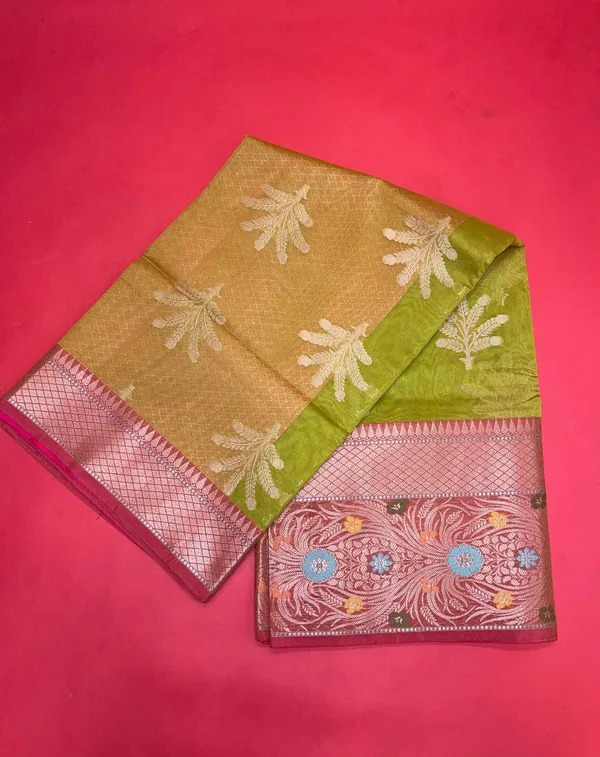 Green_Cotton_Blend_Banarasi_Sarees_For_Women_GEHKR_5