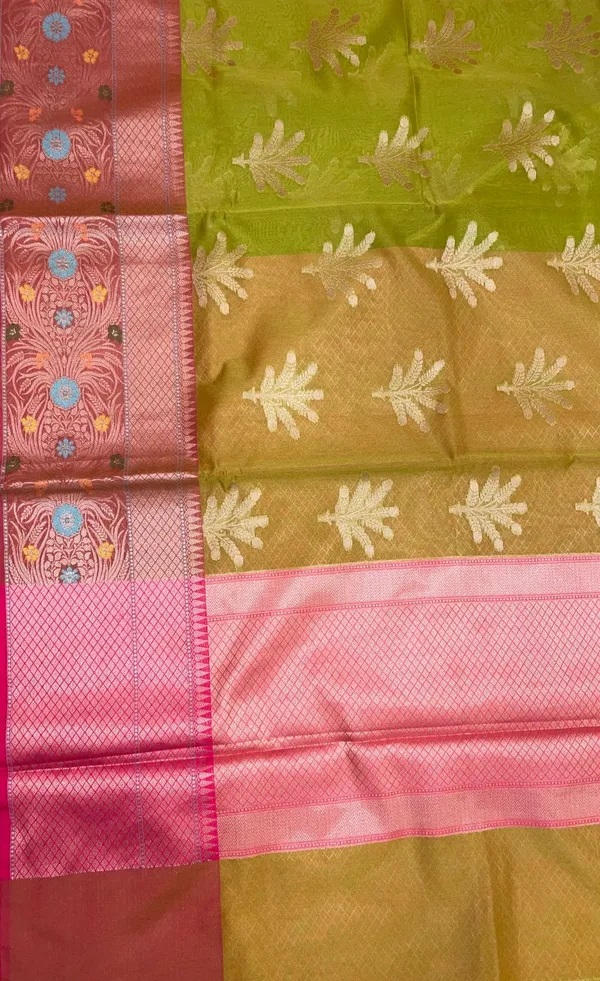 Green_Cotton_Blend_Banarasi_Sarees_For_Women_GEHKR_5