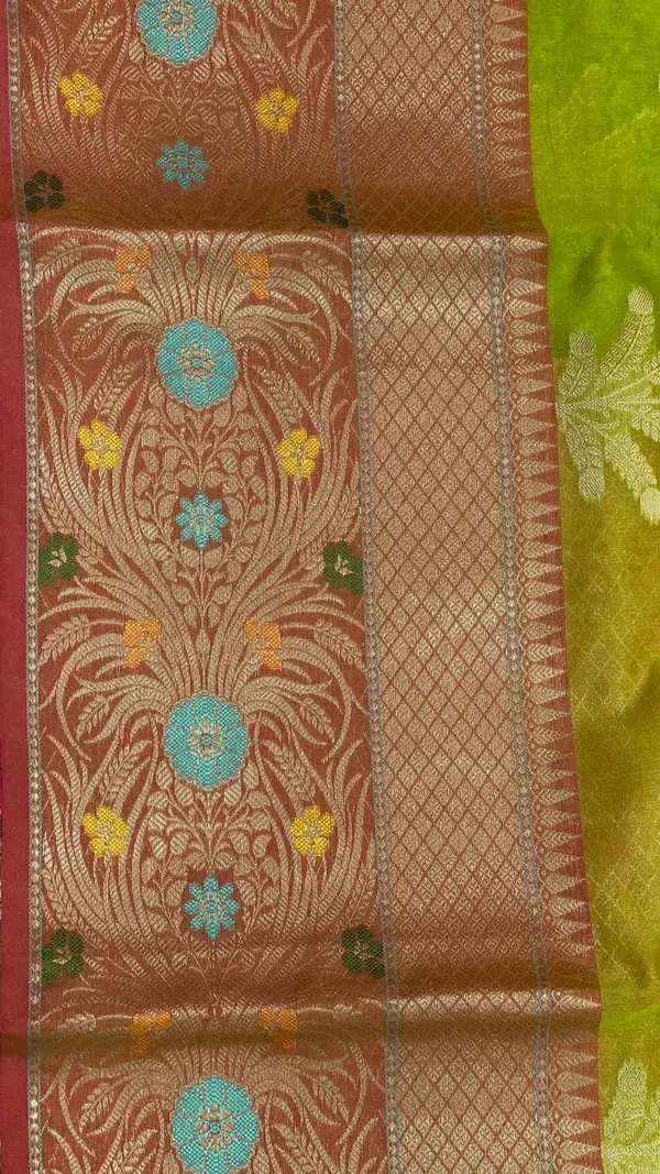 Green_Cotton_Blend_Banarasi_Sarees_For_Women_GEHKR_5