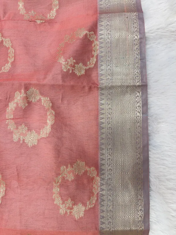 Rust_Red_Cotton_Water_Ring_Zari_Booti_Banarasi_Saree_JVC_3