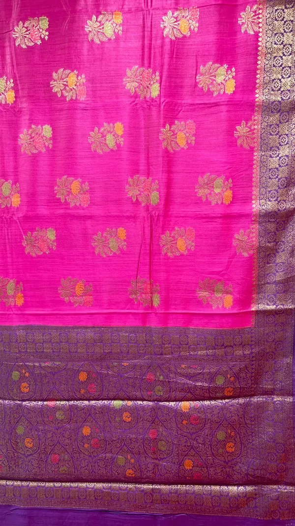 Humairah_Pure_Handloom_Magenta_Munga_Silk_Floral_Mina_Zari_Boota_with_Contrast_Violet_Minakari_Pallu_and_Violet_Blouse_Piece