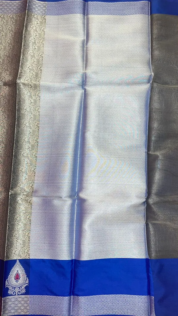 Grey_Kanjeevaram_Banarasi_Sarees_For_Women_GEMA15