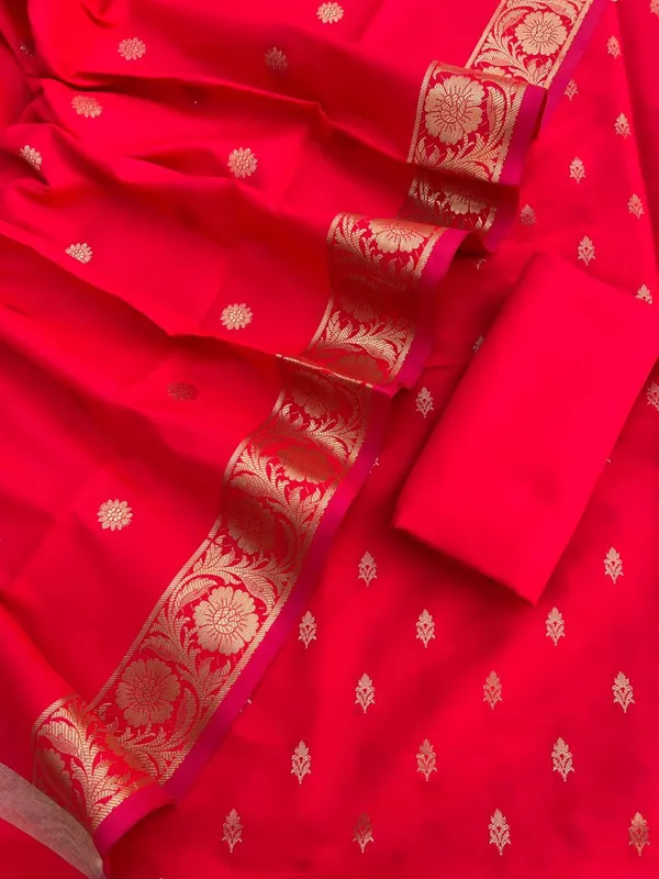 Red_Katan_Silk_Zari_Booti_with_Kimkhab_Dupatta_Banarasi_3_pcs_Suit_Set_700SKL_KS38