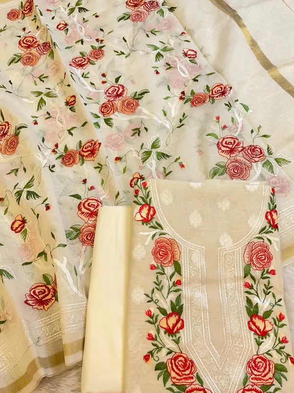 Off_white_Pure_Mercerise_Embroidery_Necklace_Banarasi_3_pcs_Suit_Set_12SKL_MN1