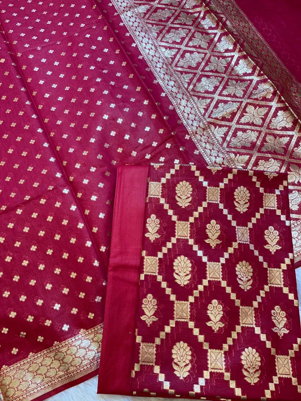 Magenta_Mescrize_Cotton_Geometrical_Banarasi_3_pcs_Suit_Set_1100SKL_MS6