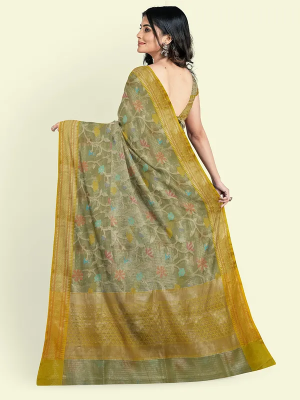 Green_Cotton_Blend_Banarasi_Sarees_For_Women_GEHKR_106