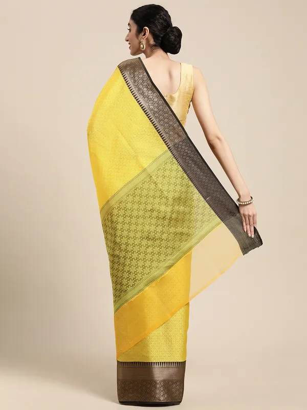 Gold_Art_Silk/Tanchoi_Banarasi_Sarees_For_Women_GEBC4