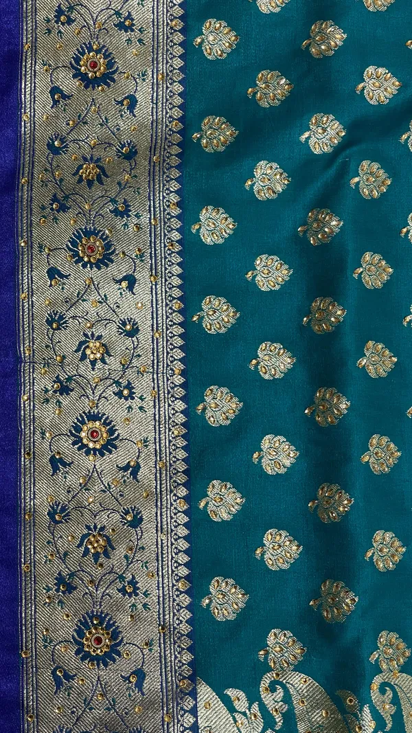 Humairah_Presents_Seagreen_Satin_Silk_Floral_Zari_Booti_Low_Stone_Work_Banarasi_Saree_with_Contrast_Purple_Pallu_and_Purple_Blouse_JA30_LW