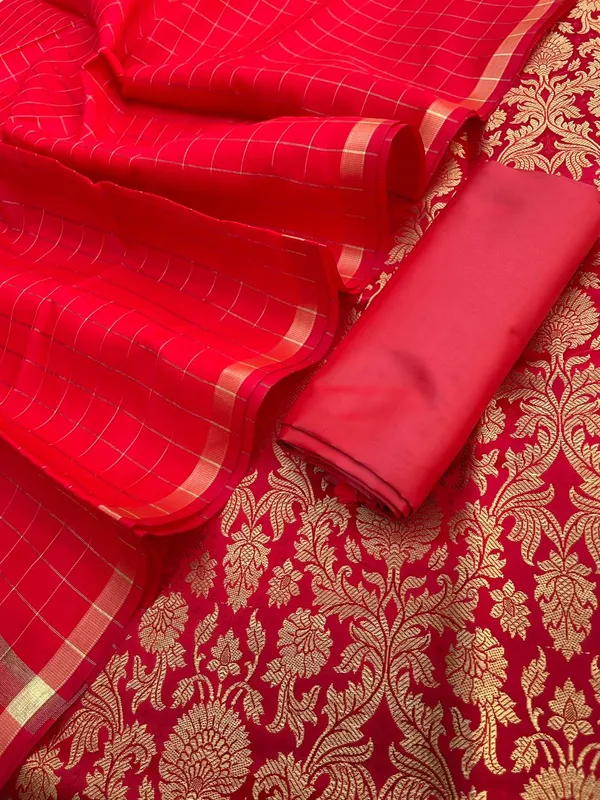 Red_Katan_Silk_Brocade_Kimkhab_Banarasi_Suit_850SKL_KB3