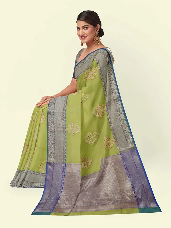 Green_Cotton_Blend_Banarasi_Sarees_For_Women_GEHKR_75