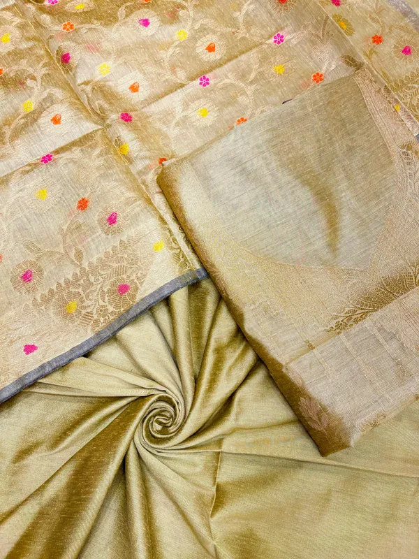 Humairah_Pistachio_Cotton_Necklace_Floral_Stripe_Zari_Jaal_3_pcs_Suit_set_with_Plain_Bottom_and_Alfi_Zari_Mina_Jaal_Pistachio_Green_Dupatta