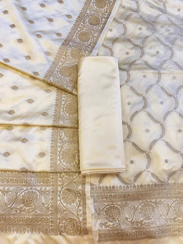 Cream_Mashru_Silk_Floral_Zari_Booti_with_Zari_Jaal_Dupatta_Handloom_Banarasi_3_pcs_Suit_Set_3000AJ_MSR11