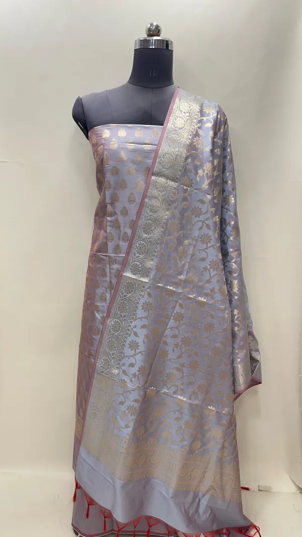 Light_Purple_Semi_Katan_Silk_Handloom_Banarasi_3_pcs_Suit_Set_MUB_SK21