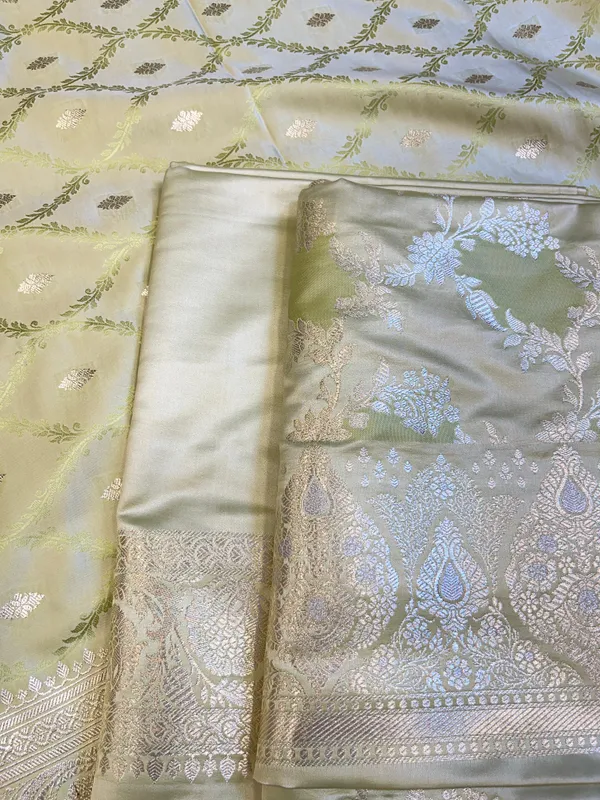Olive_Green_Mashru_Silk_Floral_Rangkaat_Floral_Zari_Jaal_Banarasi_3_pcs_Suit_Set_26AJ_MSR6