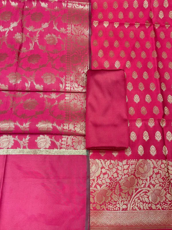 Humairah_Magenta_Art_Silk_Floral_Zari_Booti_Skirt_Border_3_pcs_Suit_set_with_Plain_Bottom_and_Tilfi_Floral_Zari_Jaal_Magenta_Dupatta