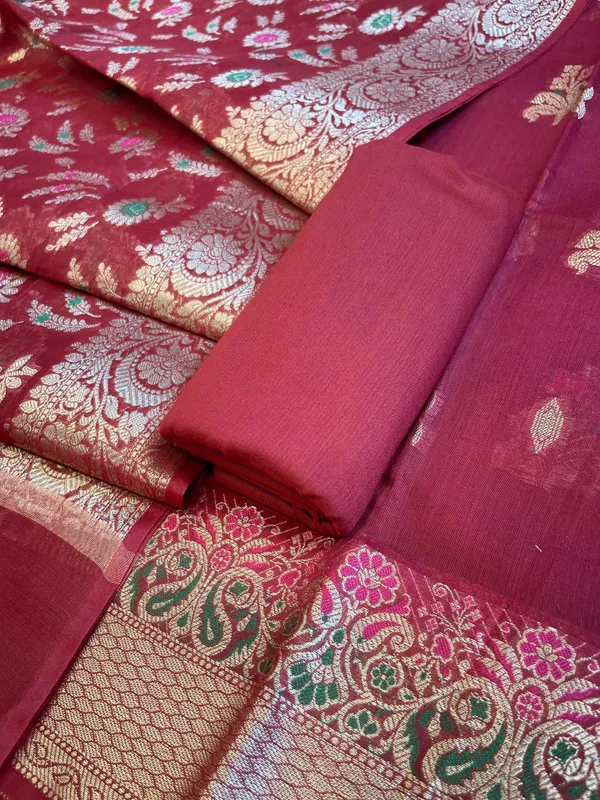 Magenta_Cotton_Resham_Mina_Floral_Boota_Paisley_Border_Banarasi_Suit_625SHL_CT36