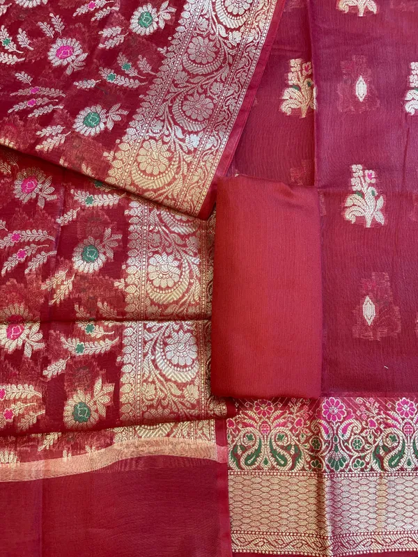Magenta_Cotton_Resham_Mina_Floral_Boota_Paisley_Border_Banarasi_Suit_625SHL_CT36