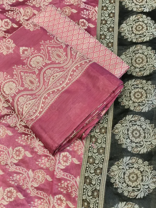 Magenta_Cotton_Floral_Resham_Boota_Banarasi_Suit_with_Resham_Jaal_Dupatta_Banarasi_Suit_600AJ_PJS28