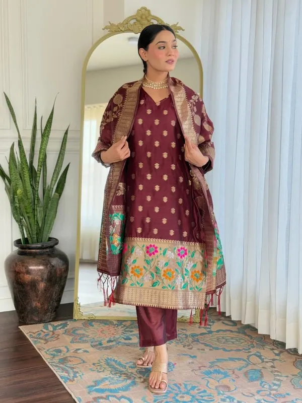 Maroon_Cotton_Floral_Zari_Booti_Banarasi_Suit_with_Sleeves_and_Jamdani_Dupatta_650SKL_JM24