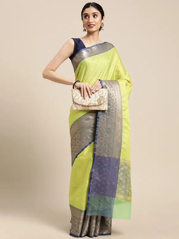 Green_Art_Silk/Tanchoi_Banarasi_Sarees_For_Women_GEBC6