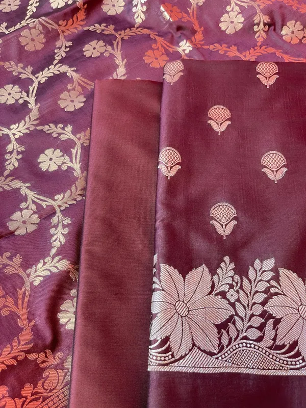 Maroon_Semi_Silk_Floral_Zari_Booti_Banarasi_3_pcs_Suit_Set_with_Zari_Jaal_Dupatta_900AJ_SK25