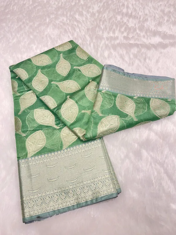 Light_Green_Cotton_Leaf_Water_Zari_Booti_Banarasi_Saree_JVC_7