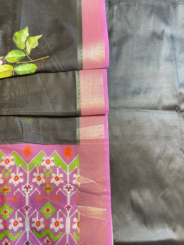 Black_Plain_Mercerised_Silk_Banarasi_Suit_Set_with_Contrast_Purple_Digital_Print_Dupatta_650SKL_MS3