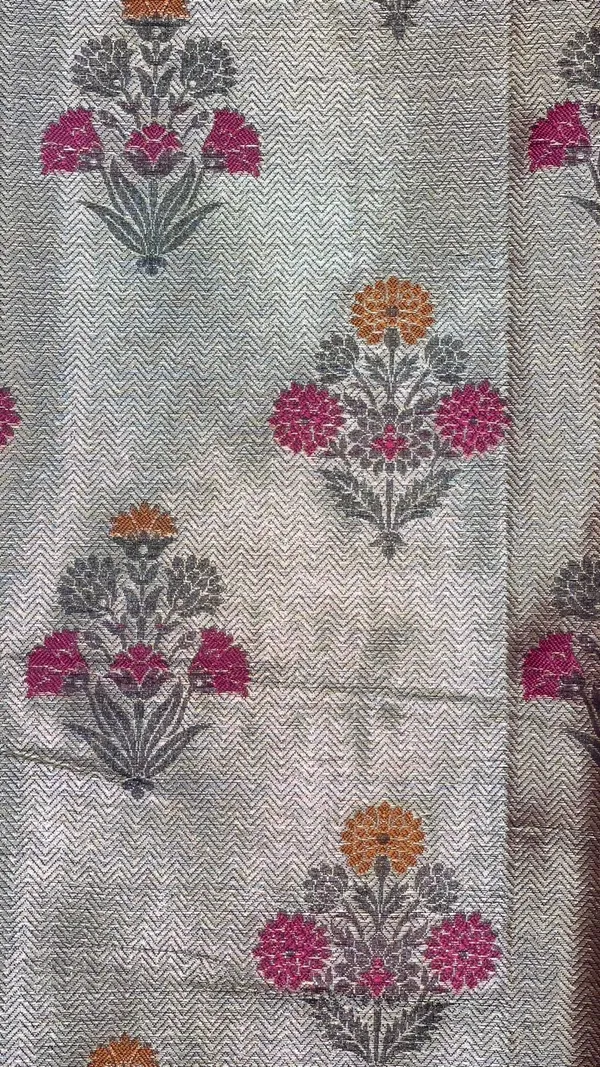 Grey_Kanchi_Silk_Banarasi_Sarees_For_Women_GEBE2