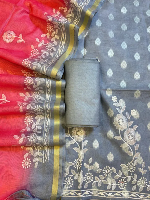 Grey_Cotton_Embroidery_Banarasi_3_pcs_Suit_set_with_Contrast_Pink_Dupatta_1200SKL_MSC2