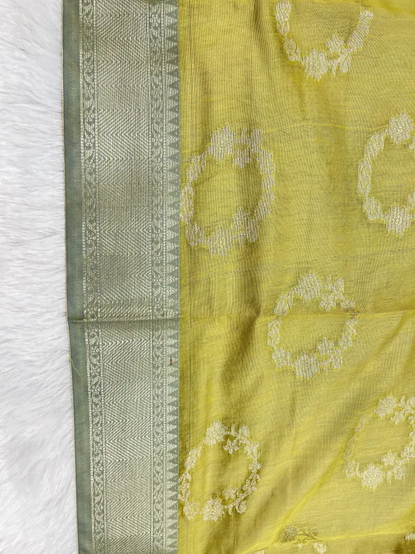 Mehndi_Green_Cotton_Water_Ring_Zari_Booti_Banarasi_Saree_JVC_1