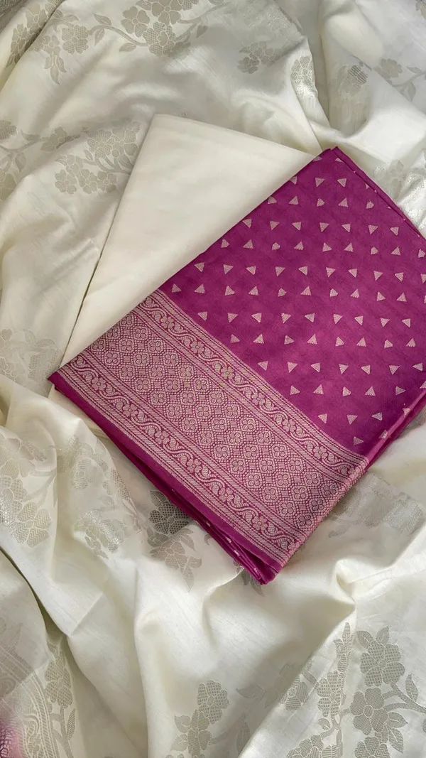 Magenta_Pashmina_Silk_Chunri_Zari_Booti_Banarasi_Suit_with_Contrast_Off_white_Floral_Jaal_Dupatta_1250DAN_PMC3