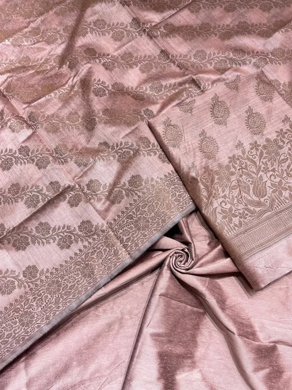 Peach_Cotton_Banarasi_3_pcs_Suit_Set_IM_CS19