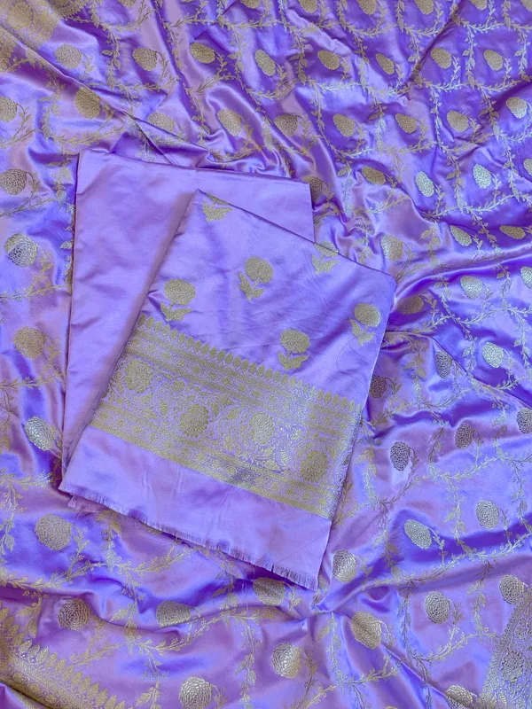 Purple_Mashru_Silk_Floral_Zari_Booti_with_Zari_Jaal_Dupatta_Handloom_Banarasi_3_pcs_Suit_Set_3000AJ_MSR18